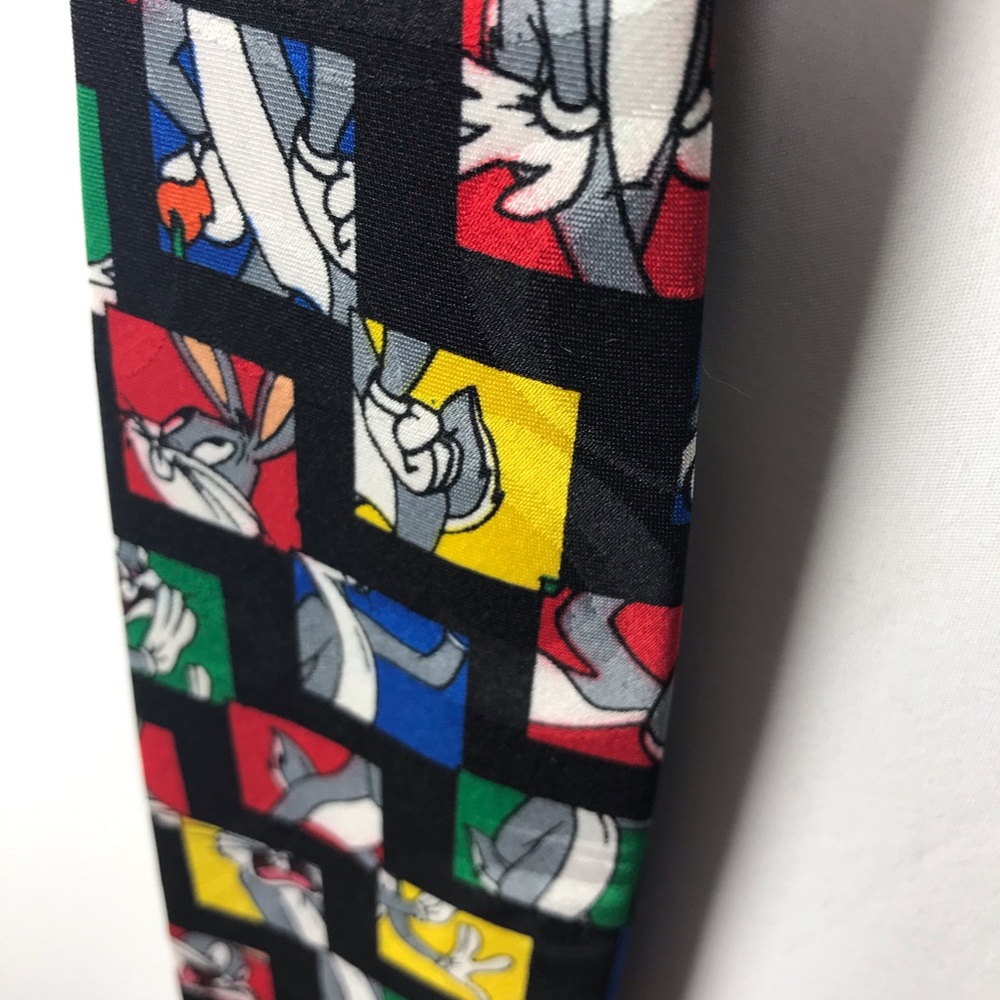 Vintage 1995 Looney Tunes Tie - Picture 3 of 4